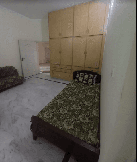 Rawalpindi Boys Hostel Defence, photo 2