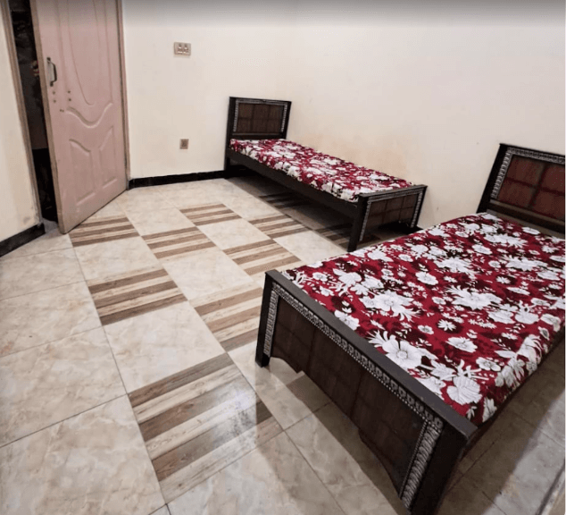 JAMSHED Boys Hostel Satellite Town, photo 2