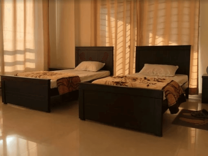 Pak Girls Hostel I-14/3, photo 2