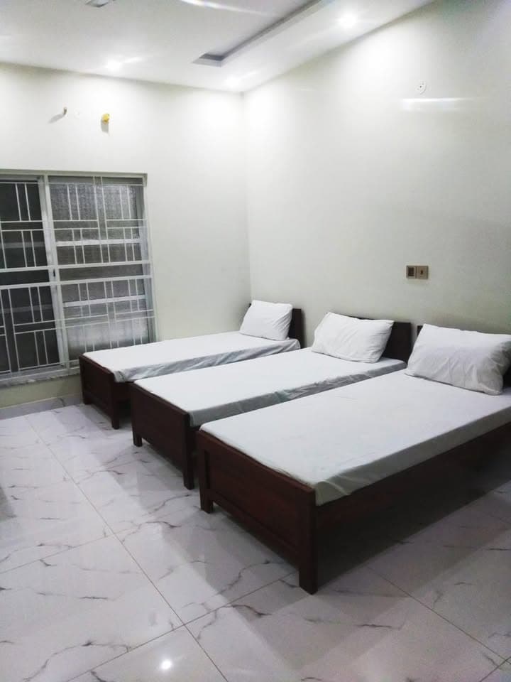 Continental Girls Hostel (GCP Society, near UCP)