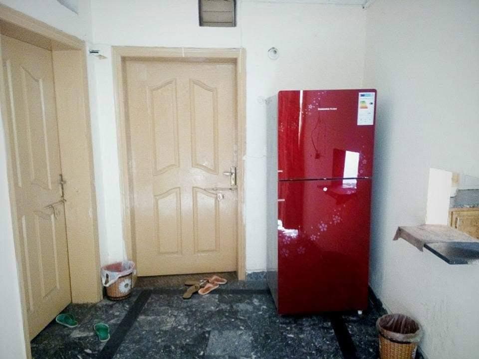 Five Star Boys Hostel Gulberg III, photo 1