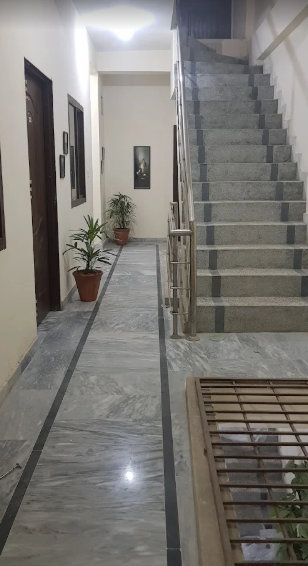 Pinewood Hostels for Girls, photo 2