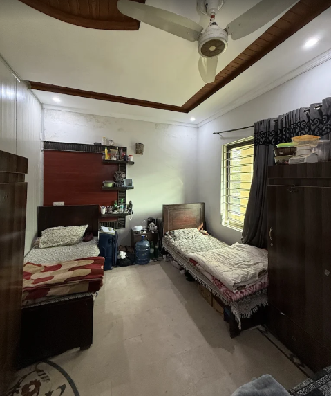Royal Inn Boys Hostel F-8, photo 3