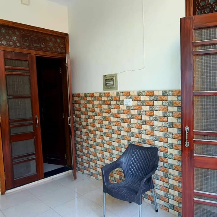 Saffron Girls Hostel (Shalley Valley, Range Road), photo 2