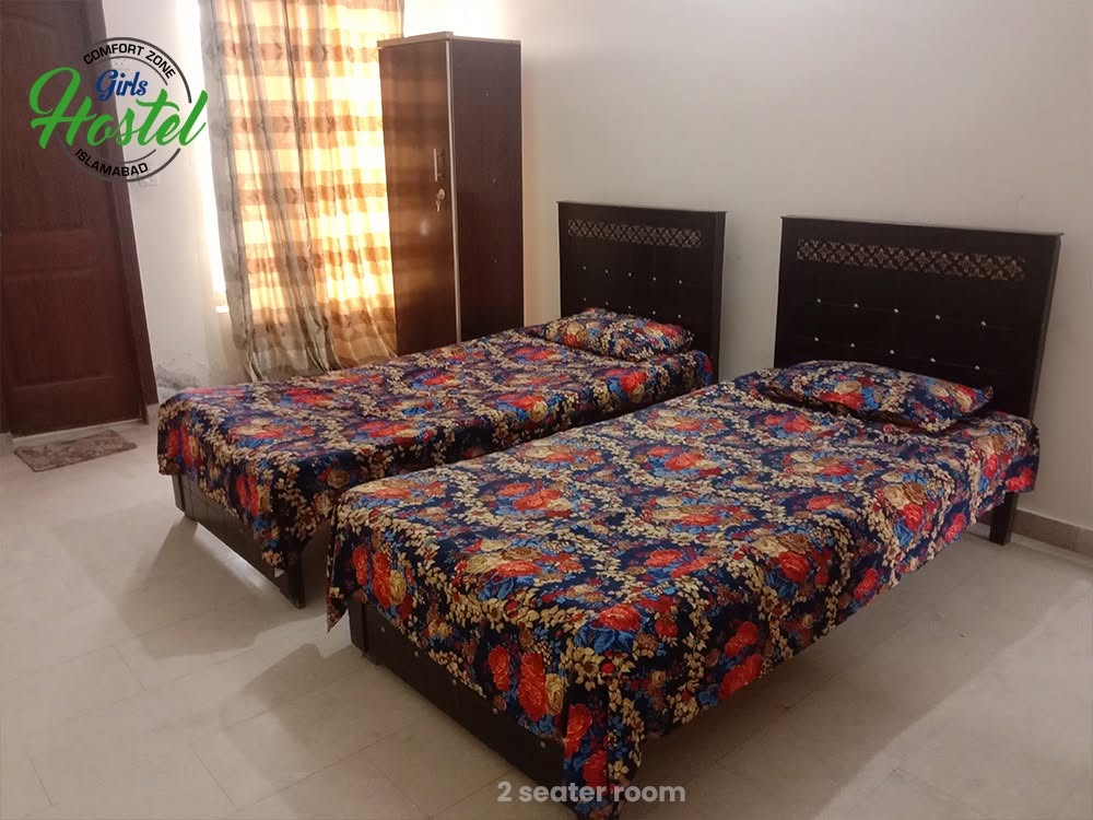 Comfort Zone Girls Hostel H-13, photo 2