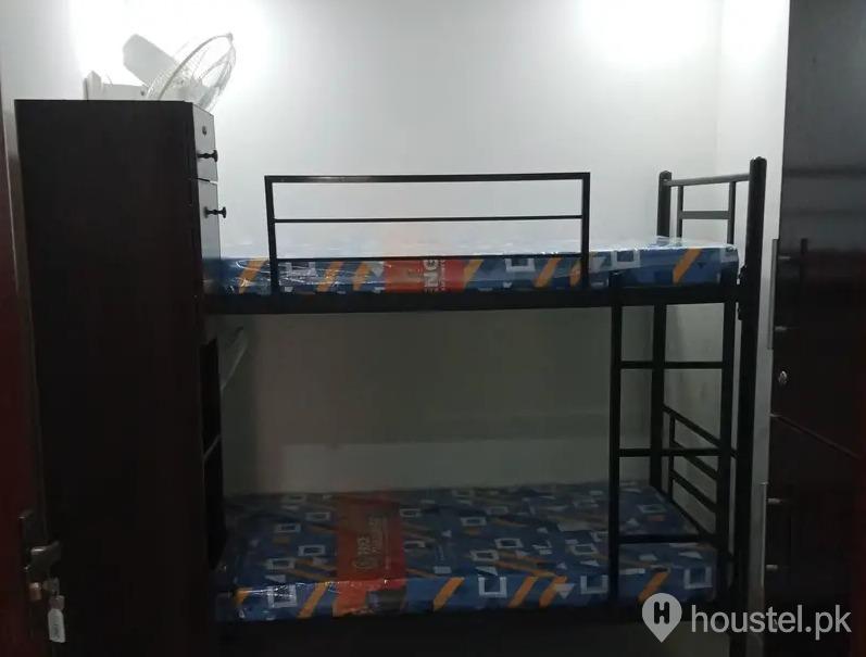 Nayab Square Boys Hostel (Sadaat Town, near LUMS), photo 3