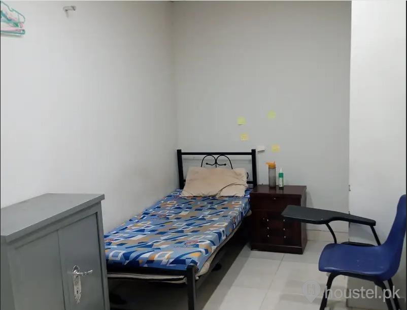 Nayab Square Boys Hostel (Sadaat Town, near LUMS), photo 4