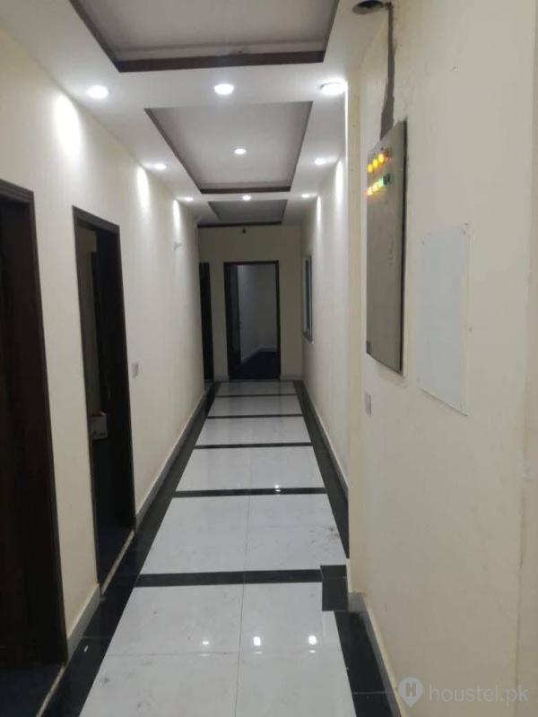 Siddique Boys Hostel (opposite UOL Gate 3), photo 5