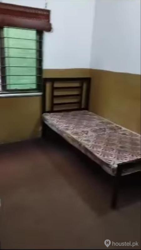 Siddique Boys Hostel (opposite UOL Gate 3), photo 4