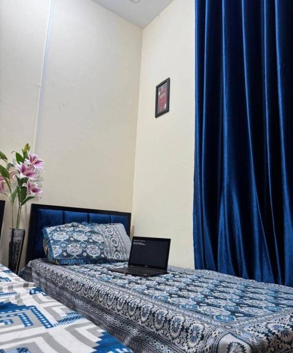 Eshal Residency for Girls (Garden Town), photo 4