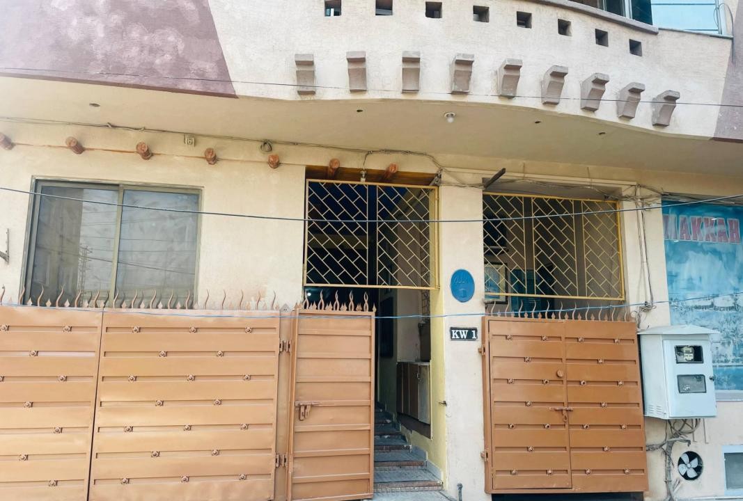 Makkah Boys Hostel (Muslim Town Mor, Wahdat Road), photo 6