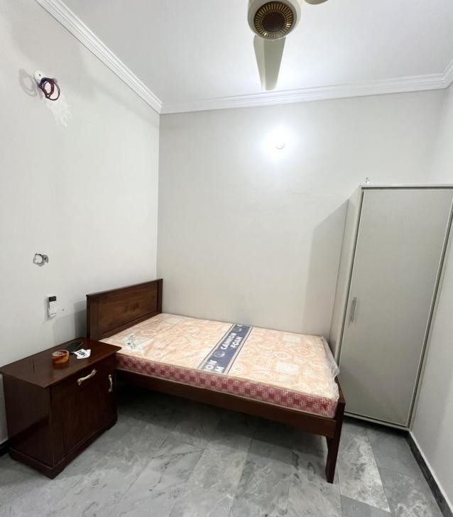 Urban Living Boys Hostel (Gulberg II), photo 6