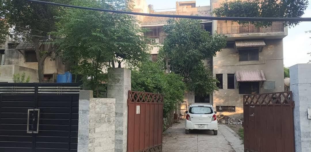 Adam's Lodges Boys Hostel (Shershah Block), photo 2