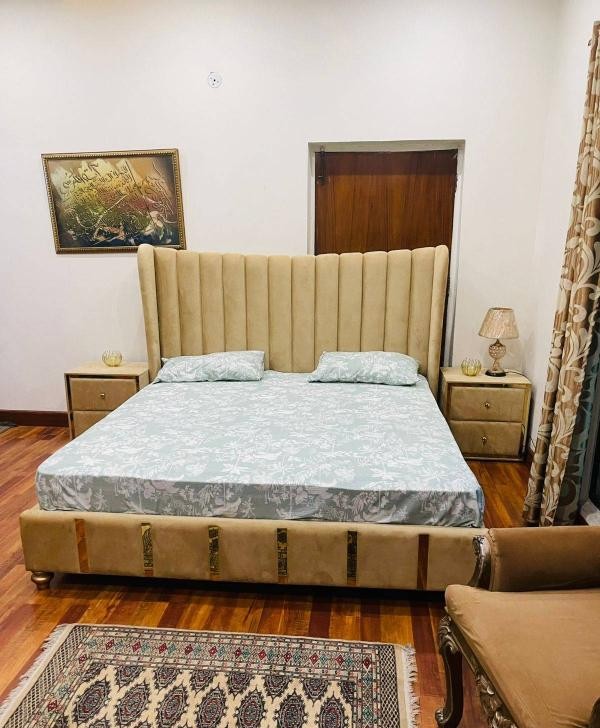 Malik Boys Hostel (Model Town)