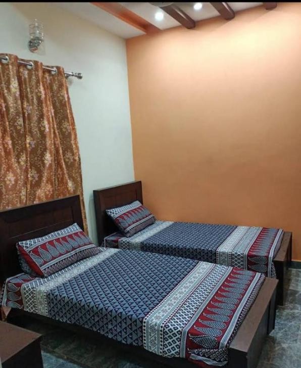 Parkway Girls Hostel (near Arfa Tower), photo 4