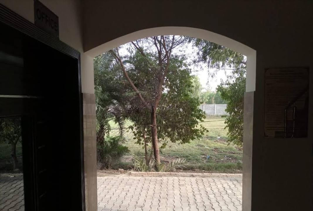 M.I. Girls Hostel (Raiwind Road)