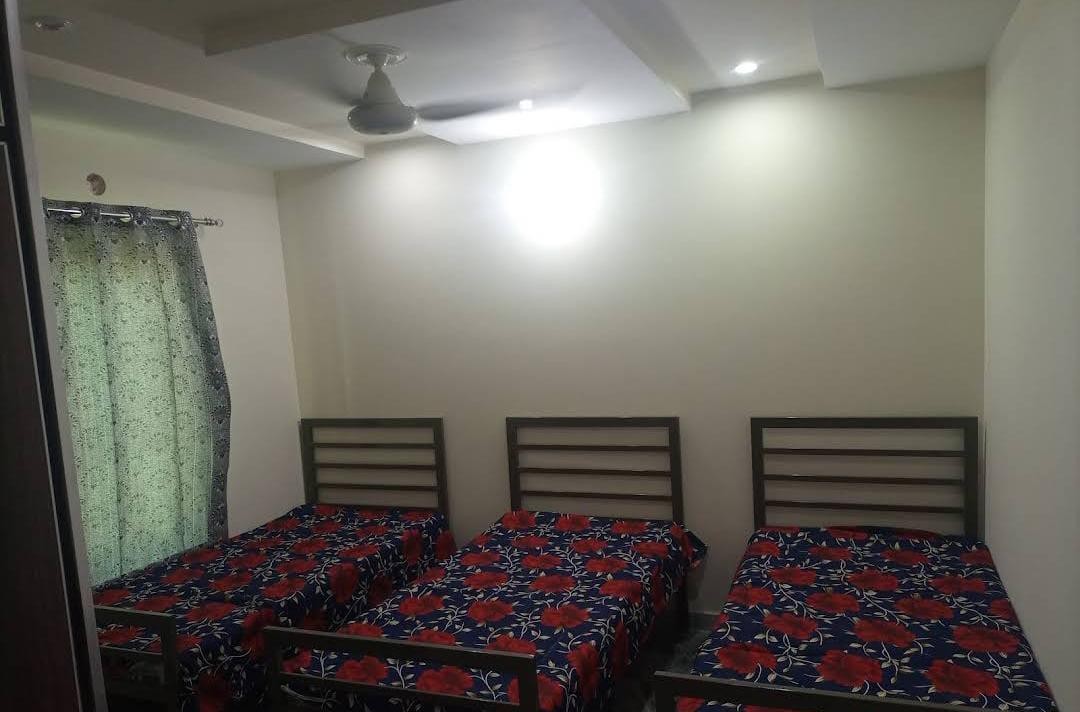M.I. Girls Hostel (Raiwind Road), photo 4