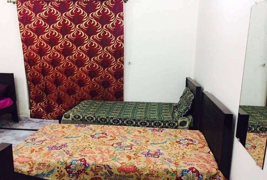Al Banat Group of Girls Hostels (Johar Town)