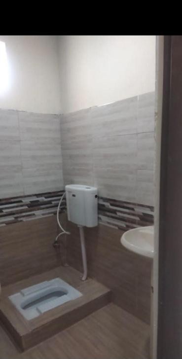 Versatile Boys Hostel (Muslim Town)