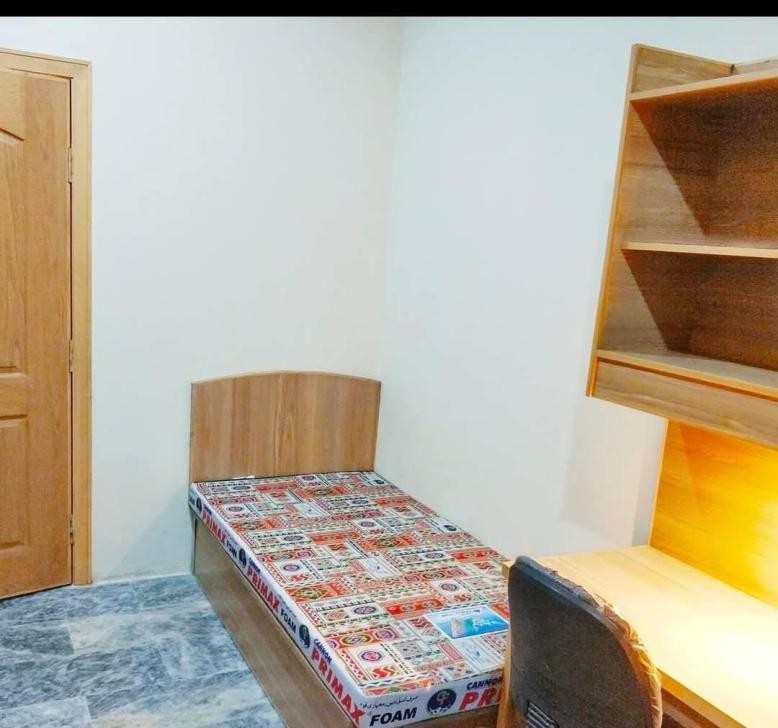 Sheeraz Women And Girl's Hostel (Upper Mall), photo 4