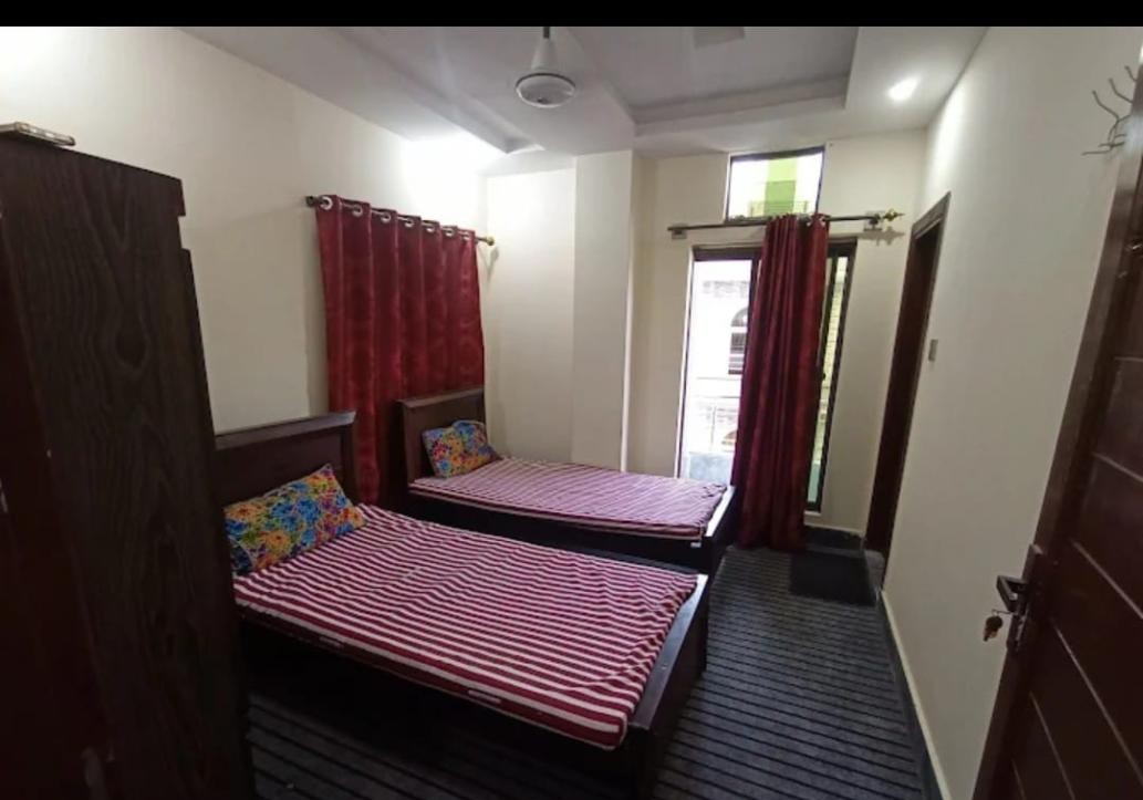 Rafay Boys Hostel (Garden Town), photo 2