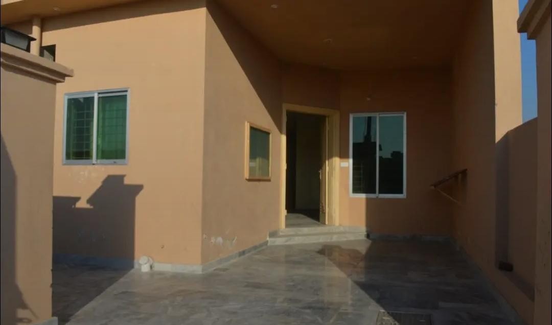 Ayesha Amal Girls Hostel (Mohafiz Town), photo 2