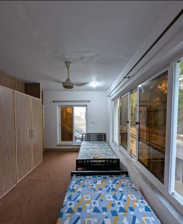 Jr Accommodations (Model Town Ext.), photo 3