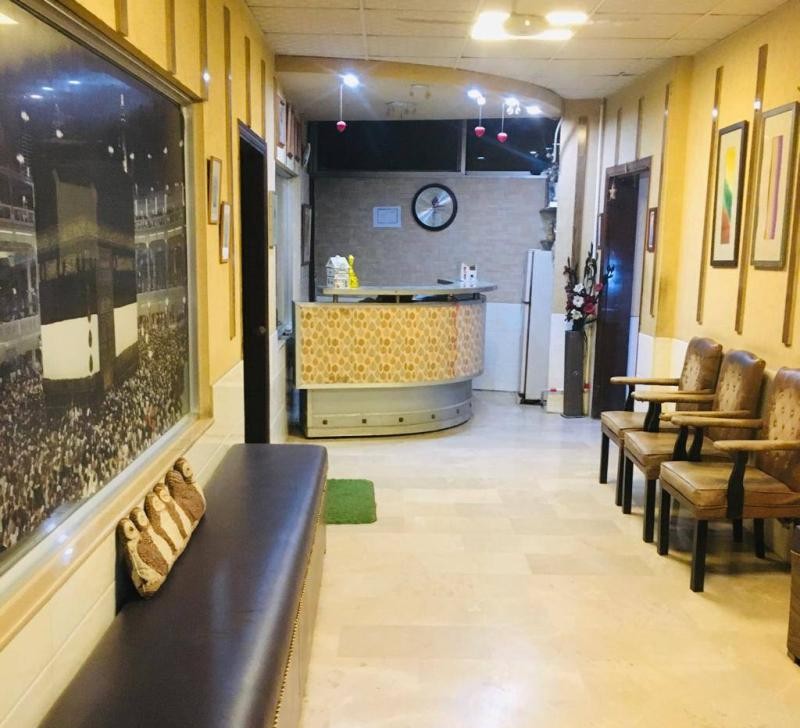 Al Makkah Girls Hostel (Old Muslim Town)