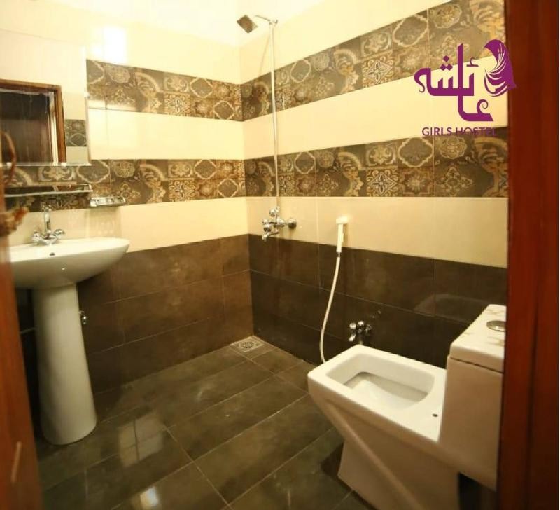 Ayesha Girls Hostel (Al Hamra Town), photo 2