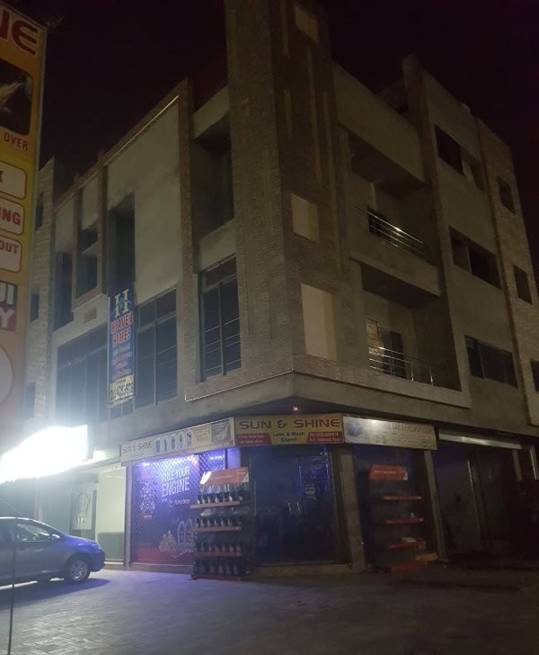 Heavens Girls Hostel (Valencia Town)