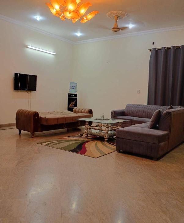 Eliteher Residence (Architects Engineers Housing Society)