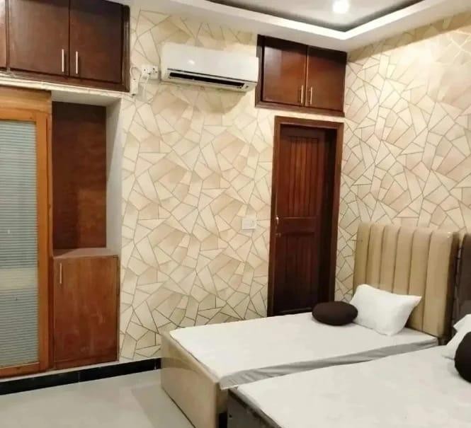 Uk Group Of Hostel A1 Block Johar Town (Johar Town)