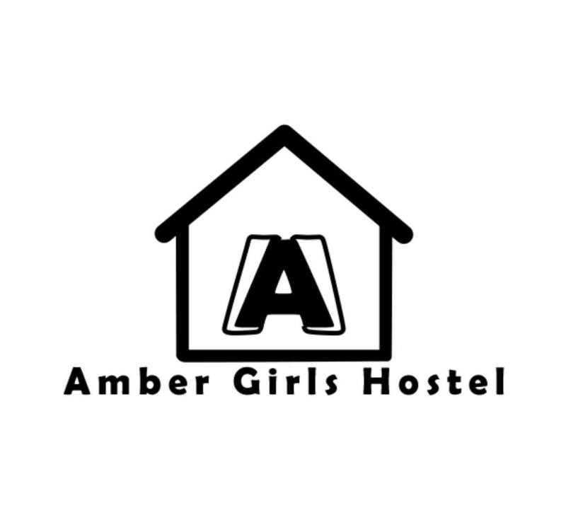 Amber Girls Hostel (Old Muslim Town)