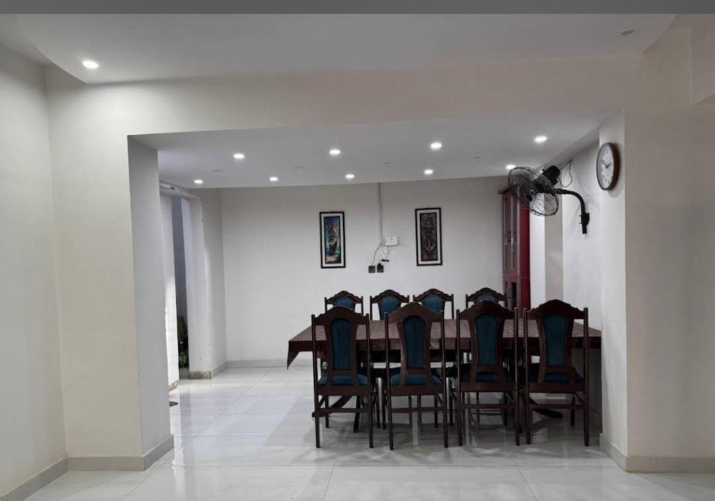 Six Star Girls' Hostel (Teen Talwar Clifton), photo 4