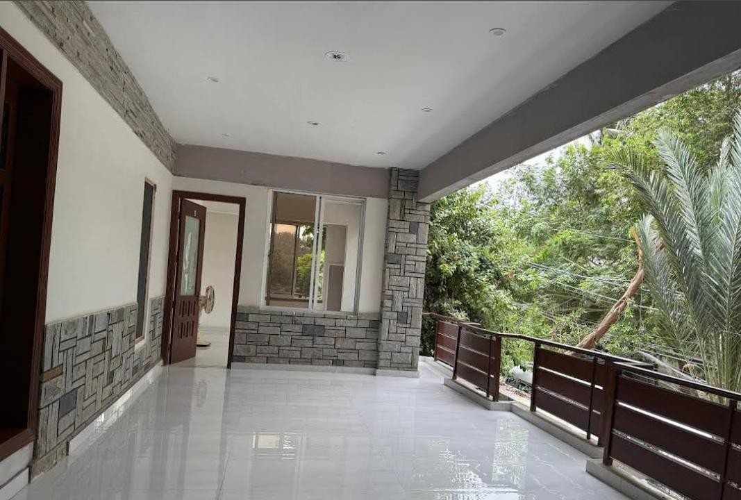 Six Star Girls' Hostel (Teen Talwar Clifton), photo 3