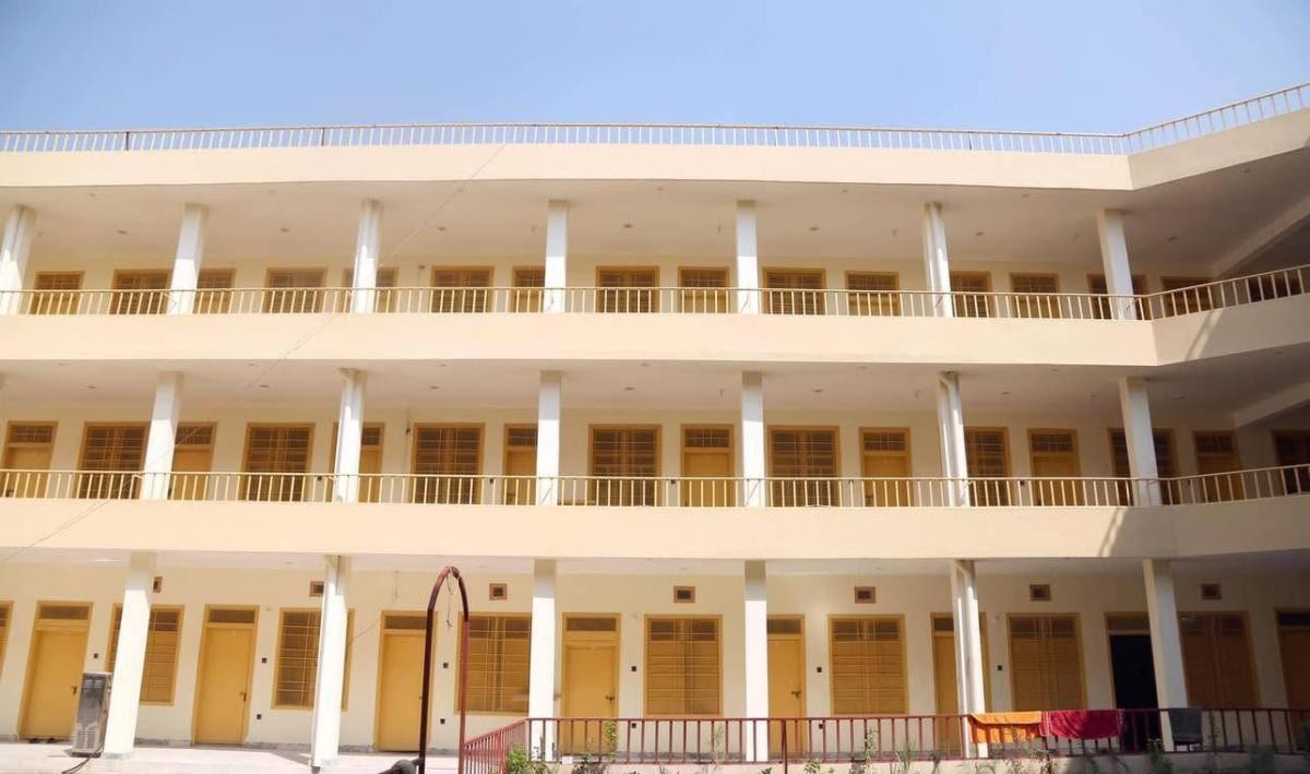 Imperial Boys Hostel (Jahangirabad), photo 3