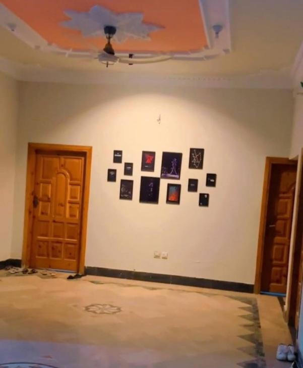 Exotic Girls Hostel (Lalazar Colony)