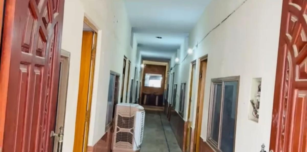 Munawar Boys Hostel (Cantt Area), photo 2